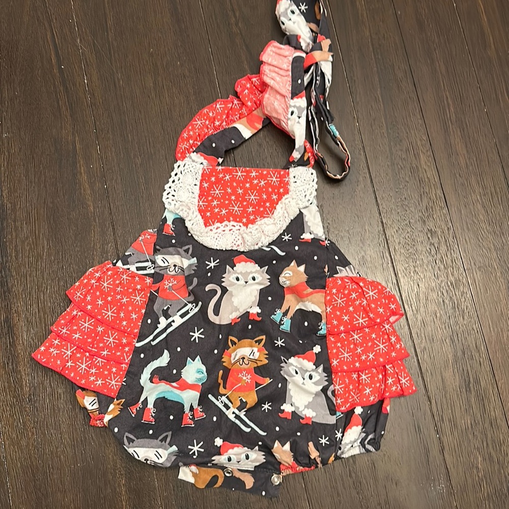 Ricrac & ruffles skying cats bubble